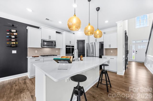 104 Aviendha Lane, Troutman, NC 28166
