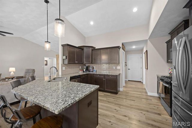 3725 Osprey Court, Shiloh, IL 62221