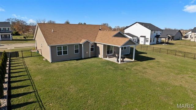 3725 Osprey Court, Shiloh, IL 62221