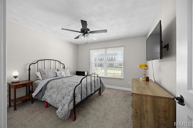 3725 Osprey Court, Shiloh, IL 62221