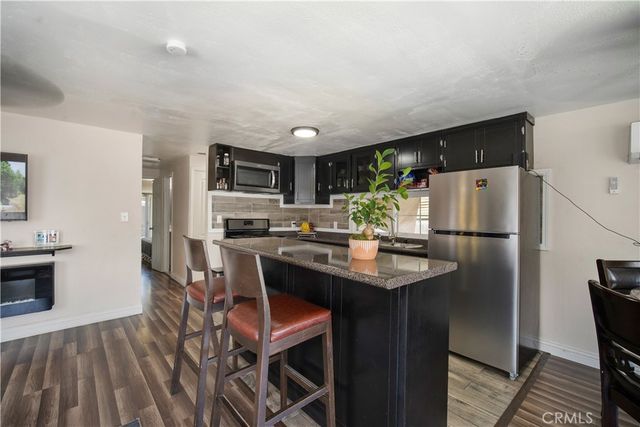 348 394 Petrol Road, Bakersfield, CA 93308