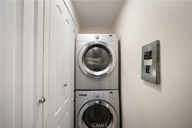 348 394 Petrol Road, Bakersfield, CA 93308