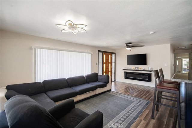 348 394 Petrol Road, Bakersfield, CA 93308