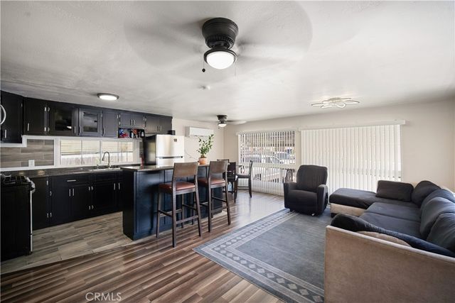 348 394 Petrol Road, Bakersfield, CA 93308