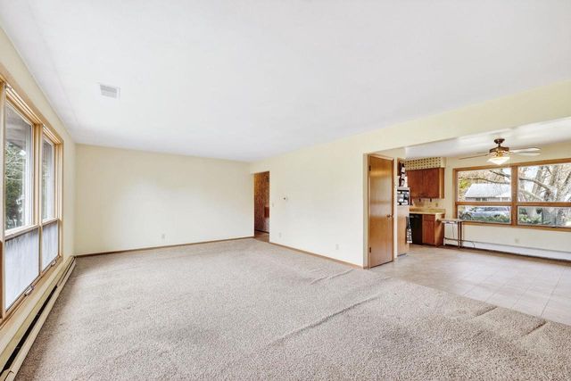 4805 Midmoor Road, Monona, WI 53716