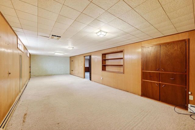 4805 Midmoor Road, Monona, WI 53716