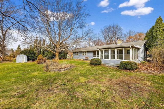 4805 Midmoor Road, Monona, WI 53716