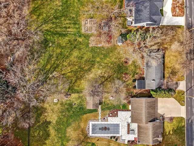 4805 Midmoor Road, Monona, WI 53716