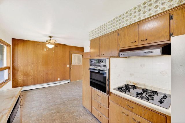 4805 Midmoor Road, Monona, WI 53716