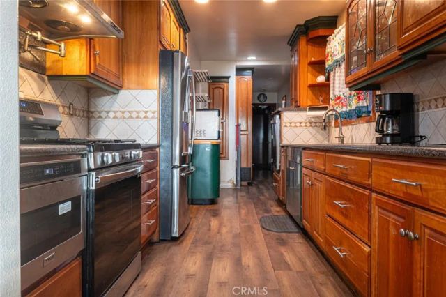 5606 Bellflower, Lakewood, CA 90713