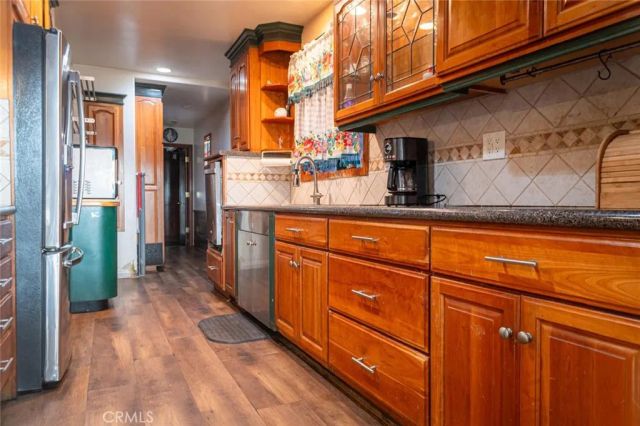 5606 Bellflower, Lakewood, CA 90713