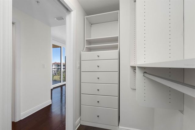 5823 BOWEN DANIEL DRIVE 401, Tampa, FL 33616