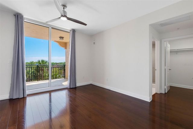 5823 BOWEN DANIEL DRIVE 401, Tampa, FL 33616