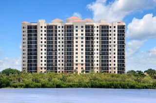 5823 BOWEN DANIEL DRIVE 401, Tampa, FL 33616