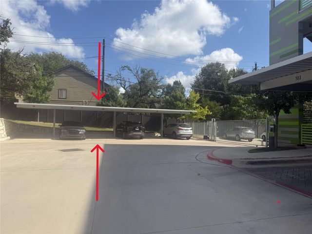 4004 Banister LN 303, Austin, TX 78704