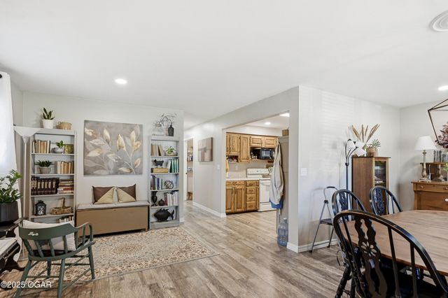 4010 College View Drive, Joplin, MO 64801