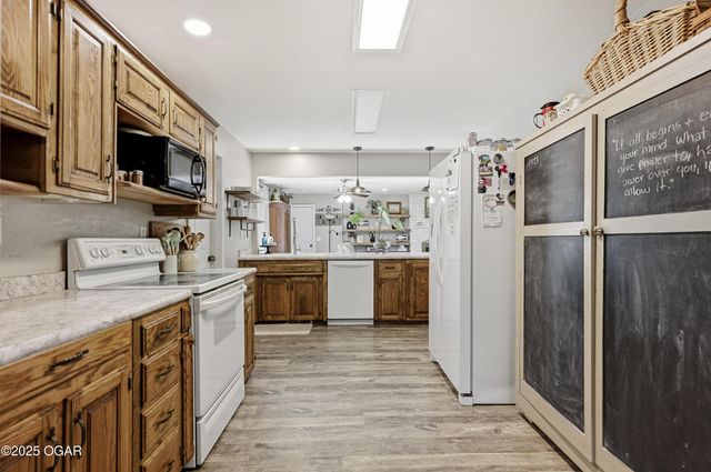 4010 College View Drive, Joplin, MO 64801