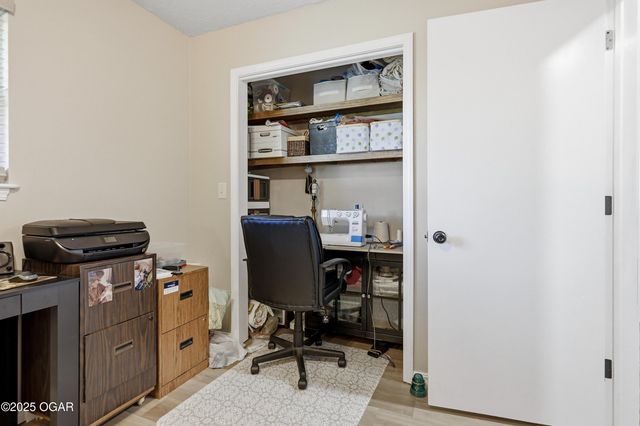 4010 College View Drive, Joplin, MO 64801