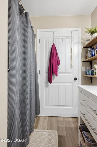 4010 College View Drive, Joplin, MO 64801