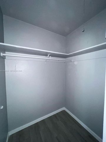 161 NE 117th St, Miami, FL 33161