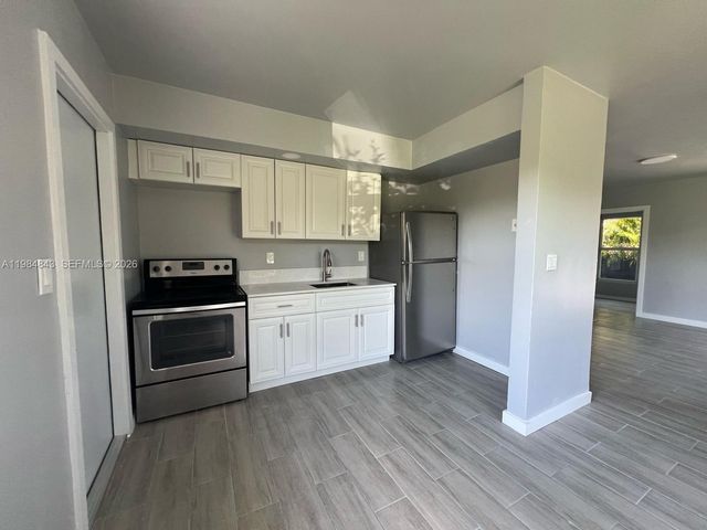 161 NE 117th St, Miami, FL 33161