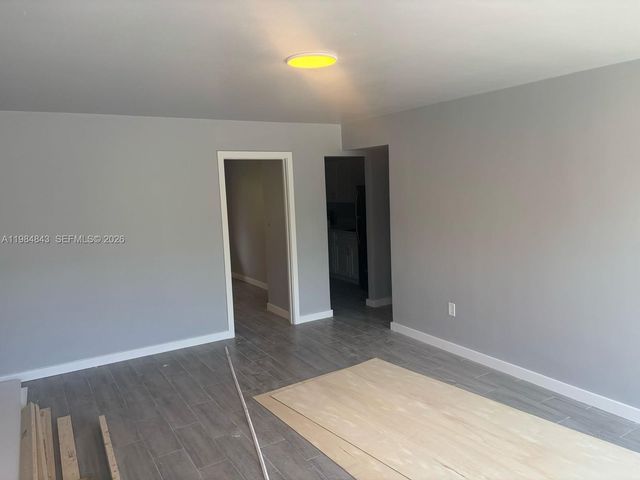 161 NE 117th St, Miami, FL 33161