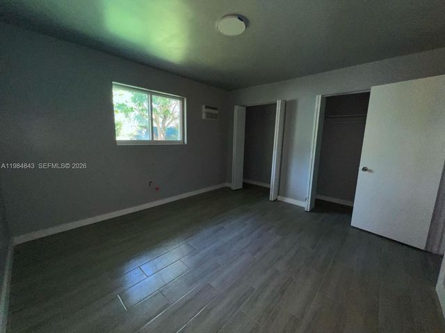 161 NE 117th St, Miami, FL 33161