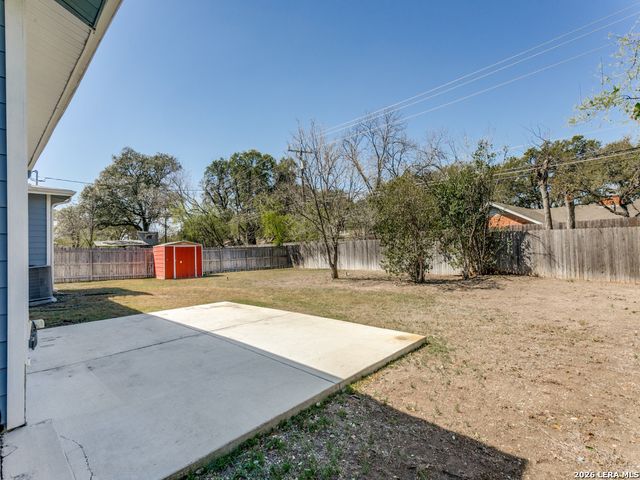 611 Greenwich Blvd, San Antonio, TX 78209