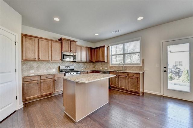 4810 Haysboro Way, Cumming, GA 30040