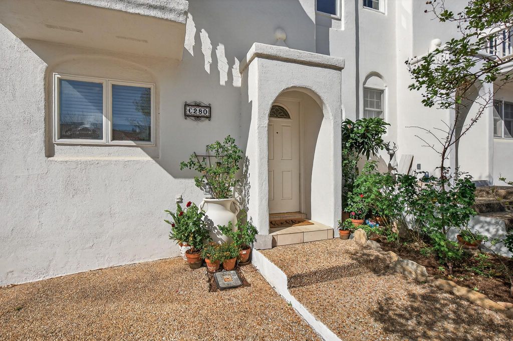 108 Lachite C280, Horseshoe Bay, TX 78657
