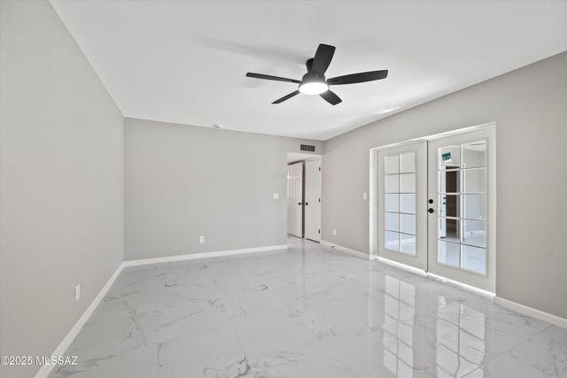 4136 E MEGAN Drive, Tucson, AZ 85712