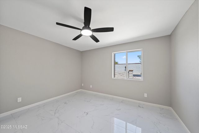 4136 E MEGAN Drive, Tucson, AZ 85712