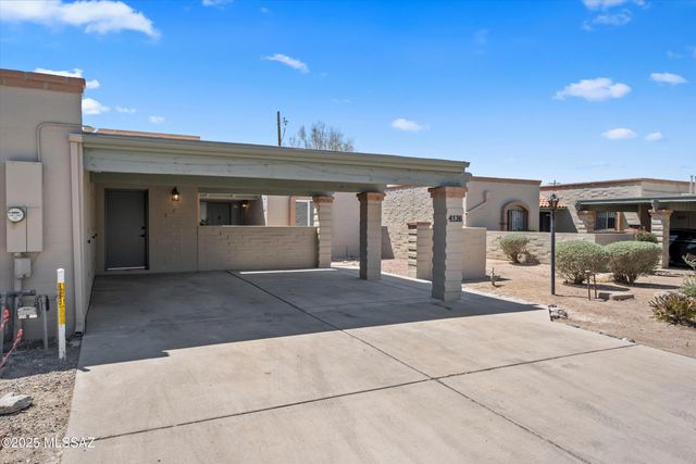 4136 E MEGAN Drive, Tucson, AZ 85712