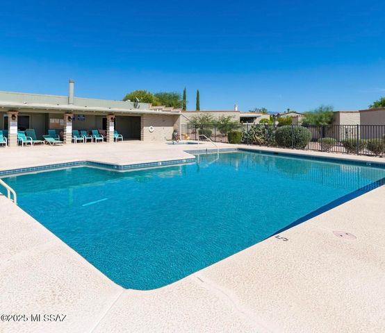 4136 E MEGAN Drive, Tucson, AZ 85712