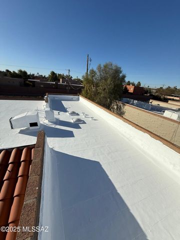 4136 E MEGAN Drive, Tucson, AZ 85712