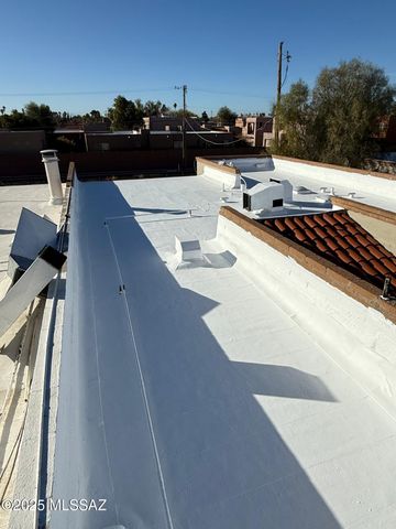 4136 E MEGAN Drive, Tucson, AZ 85712