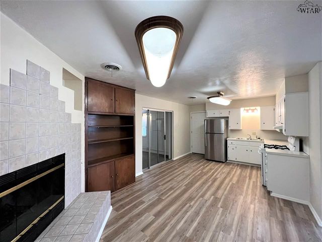 4717 NORTHSHORE DRIVE, Wichita Falls, TX 76310