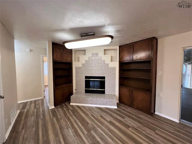 4717 NORTHSHORE DRIVE, Wichita Falls, TX 76310