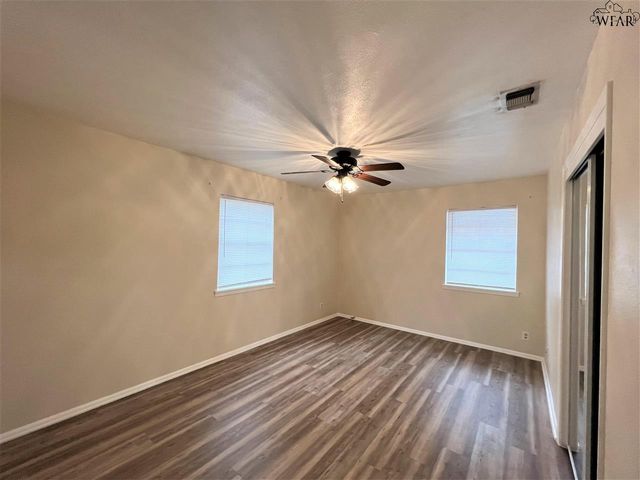 4717 NORTHSHORE DRIVE, Wichita Falls, TX 76310