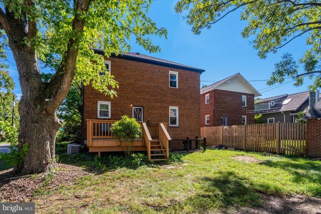 34 E WALNUT ST, Alexandria, VA 22301