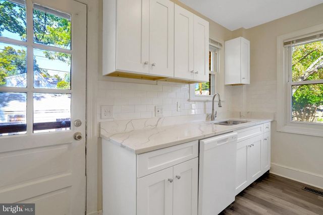 34 E WALNUT ST, Alexandria, VA 22301