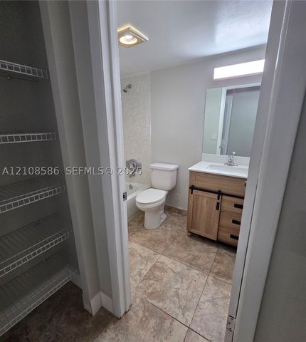 6075 N Sabal Palm Blvd 110, Tamarac, FL 33319