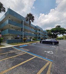 6075 N Sabal Palm Blvd 110, Tamarac, FL 33319
