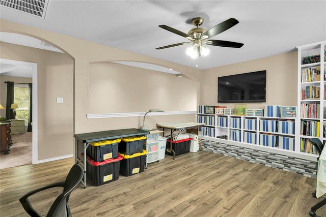 400 Goodnight Trail, Justin, TX 76247