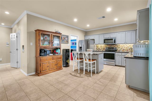 400 Goodnight Trail, Justin, TX 76247