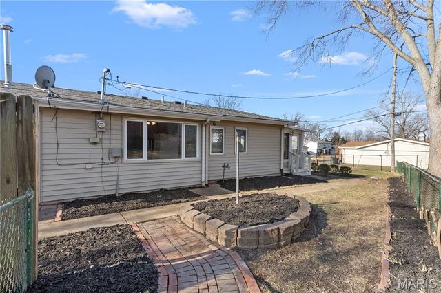 1342 Mirandy Drive, Unincorporated, MO 63146