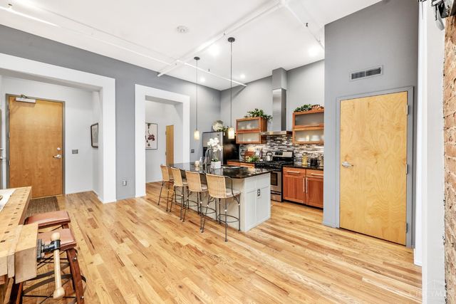 1214 Vine Street, Cincinnati, OH 45202