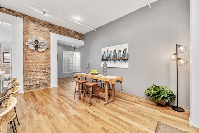 1214 Vine Street, Cincinnati, OH 45202