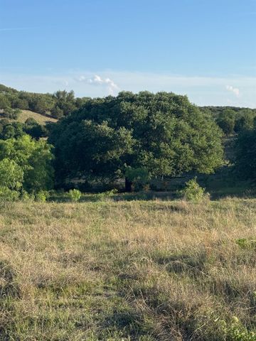460 Private Road 1236, Lampasas, TX 76550