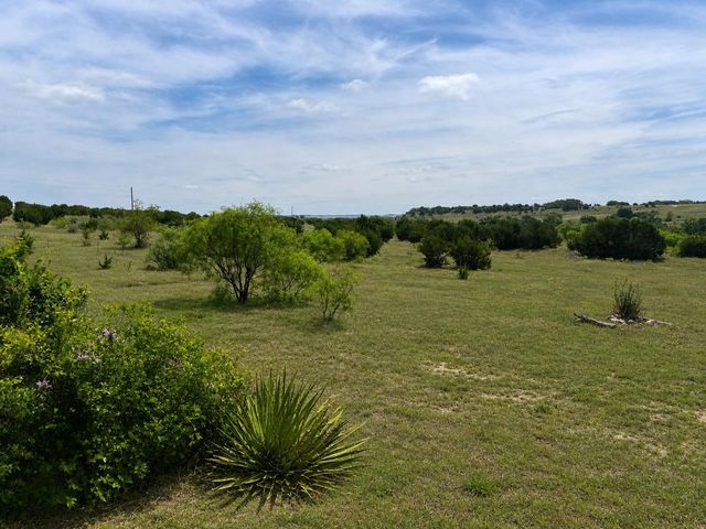 460 Private Road 1236, Lampasas, TX 76550